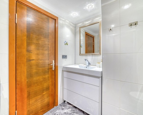 Property Detail
